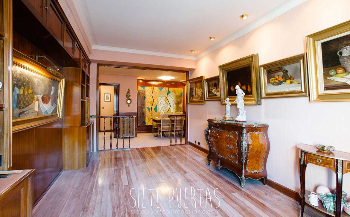 Piso en venta en Amara en avenida Sancho el Sabio, junto al centro de la ciudad de Donosti, San Sebastián
