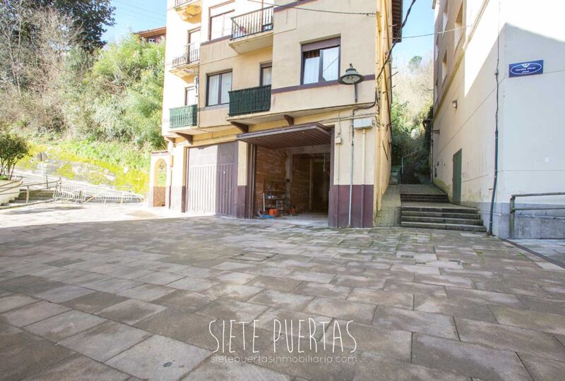 Local en venta en Pasai San Pedro. Ideal para dejar embarcaciones.
